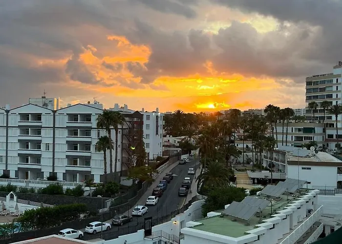 Juncos Ii * 普拉亚戴尔雷安格莱斯